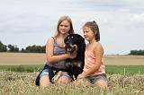 ENFANT ET CHIEN 244